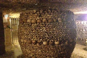 巴黎的地下墓穴。(資料圖：互聯網)