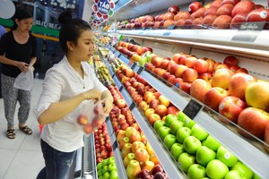 消費者選購自己喜歡的商品。(圖源：互聯網)