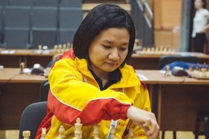 棋手黃氏寶簪在比賽中。(圖源：互聯網)