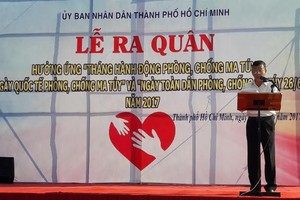 市社會弊端防治分局分局長陳玉攸在會議上發表工作報告。（資料圖來源：VGP/陳日明）