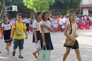 圖為應考英語能力考察試的學生們。（圖源：互聯網）