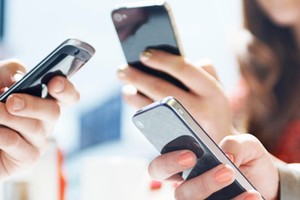 統計總局數據顯示，手機用戶減少逾7800萬個用戶。（示意圖源：互聯網）