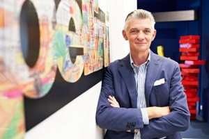 圖為意大利傢具和居家用品設計師朱利奧‧卡貝里尼(Giulio Cappellini)。（資料圖來源：互聯網）