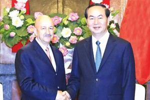 國家主席陳大光接見墨西哥前總統卡洛斯。