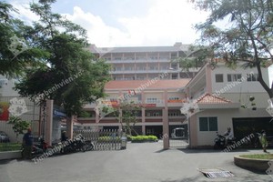 圖為本市第十一郡醫院一隅。（圖源：互聯網）