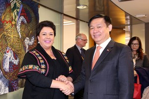 政府副總理王廷惠會見新西蘭副總理保拉‧貝內特(Paula Bennett)。（圖源：VGP/誠鐘）