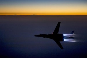 參與打擊敘境內極端組織“伊斯蘭國”的美軍轟炸機。（示意圖源：互聯網）