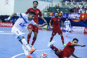 南泰山隊（白衣）Tayyebi (8)射進2球。(圖源：互聯網)