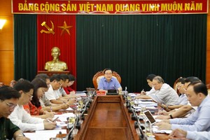 河內市委書記黃忠海主持有關2016-2020年階段和往後幾年發展河內首都旅遊的河內市委第6號《決議》落實1年小結會議。（圖源：曰成）