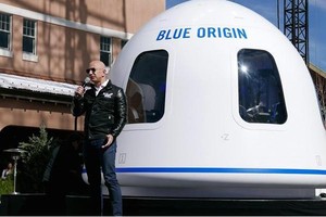 貝佐斯創立了航空公司藍色起源公司。