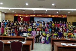 參加集訓班的代表們合影留念。（圖源：互聯網）