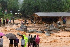 塞拉里昂首都暴雨成災逾 300 人遇難。（圖源：互聯網）