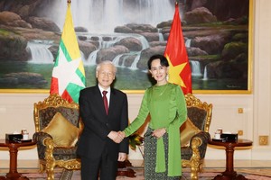 阮富仲總書記接見緬甸最高顧問昂山素姬。（圖源：越通社）
