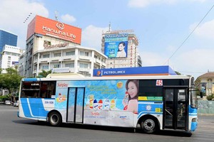 本市首次為巴士廣告舉辦投標活動以彌補對巴士價格補貼的財政預算。（示意圖源：互聯網）