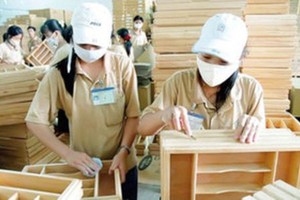 越南木材與林產協會秘書長(Vifores)阮孫權在研討會上透露，今年我國木材出口額有望達80億美元。（示意圖源：互聯網）