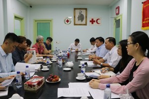 圖為“名廚慈善夜”備忘錄簽署現場一隅。