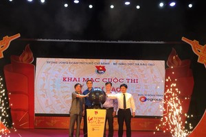 圖為2017年第２屆“越南引以為榮”民族歷史文化探索比賽開幕儀式。(圖源: 互聯網)