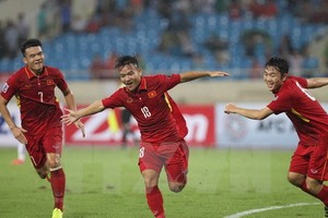 丁清忠為越南隊首開紀錄（中）。