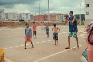 世界上最高的12歲男孩。（圖源：互聯網）