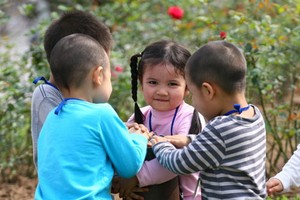 出生人口性別失衡引發今後男多女少的隱憂。
