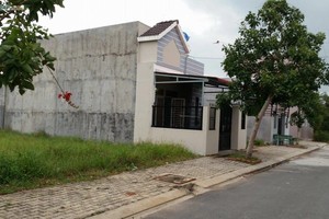 福門縣人委會發出緊急通告，呼籲民眾在買賣“3同”(同一建築許可證、同一土地使用權證及同一門牌)的住房必須提高警惕。（示意圖源：互聯網）