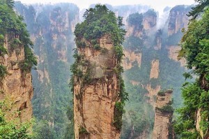 《阿凡達》電影中150米高造型奇特的乾坤柱。（圖源：互聯網）