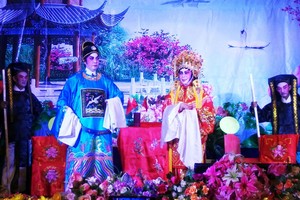 第十一郡勝利歌劇社日前舉辦第六期“勝利歌聲妙韻揚‧古今曲劇欣賞晚會”已成功演出，觀眾予以好評。