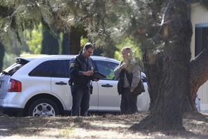 警方在槍擊現場調查。（圖源：AP）