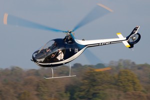 阮誠忠飛行員在英國殉職。圖為Cabri G2直升機在飛行訓練中。（示意圖源：互聯網）