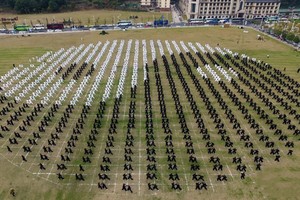中國全國各地太極拳大師、傳人、太極拳機構代表在內的近3000人共享太極文化盛宴。（圖源：互聯網）