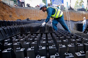 本市加強完善排水系統有效防止水淹。