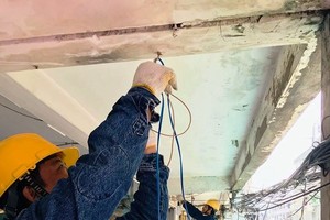 市電力總公司共青團將為本市近500戶貧困家庭安裝及修復電力系統以確保消防安全。（示意圖源：晉姜）