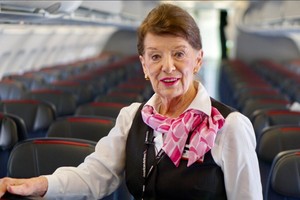 世界上最年長的美國空姐貝特‧納什今年已81歲。（圖源：互聯網）