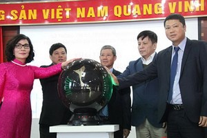 圖為河內市企業網站開通儀式。（圖源：草英）