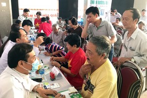 第十一郡關照上千老人體康