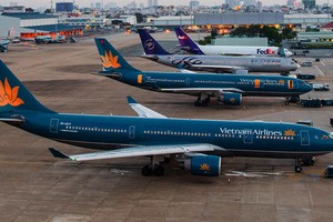 增設晚間航班為機場減壓。（示意圖源：陶玉石）