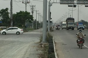 胡志明市-忠良高速公路兩旁引道。（圖源：黃宣）