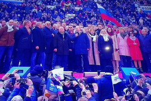 普京在集會現場。（圖源：互聯網）