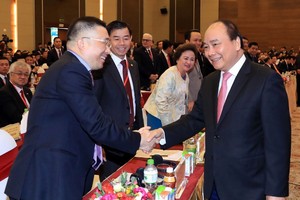 阮春福總理與企業代表交流。（圖源：統一）