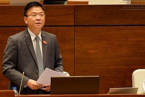 司法部長黎成隆。