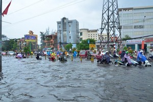 每逢下大雨或潮位高漲時，本市多條街道往往受到嚴重淹水。（示意圖源：互聯網）