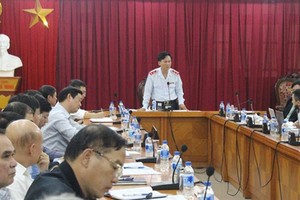 政府監察總署副總監察長裴玉藍公佈MobiFone電信總公司收購AVG 95%股份項目監察結論全文。（圖源：泰山）