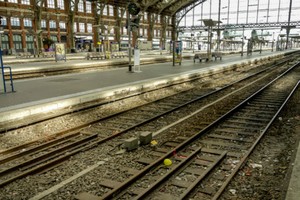 罷工前夜，法國北方里爾市火車站內空無一人。（圖源：AFP）
