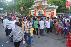 杉山聖母寶誕慶祝大典每年吸引著大量的遊客慕名前來祭拜觀光。（圖源：清勇）