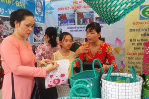 “婦女就業盛會與國貨推介”活動一瞥。