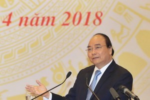 政府總理阮春福出席全國有關物流會議並發表講話。（圖源：越通社）