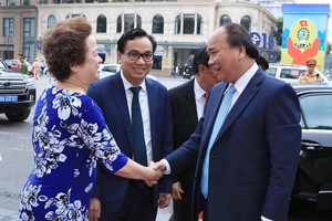 阮春福總理與建築師代表交流。（圖源：統一）