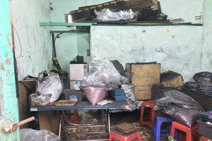 職能機關發現Vinaca公司以竹炭粉來生產Vinaca Co3.2癌症保健食品。