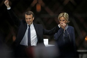 法國總統馬克龍2017年5月7日勝選之後執政整整一年 過半法國人對他政績不滿。（圖源：AFP）