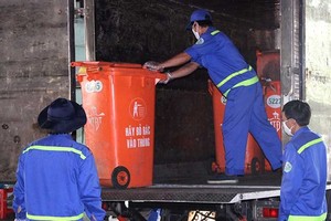 醫療垃圾、工業垃圾運輸車經常進行清洗消毒。